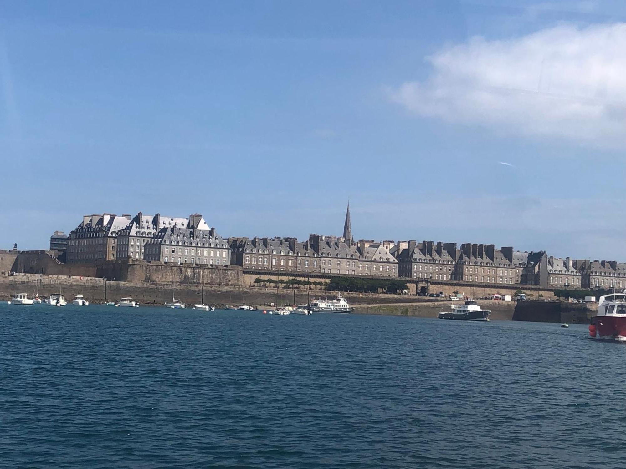 Fare Flammek Vila Dinard Exterior foto